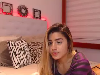 fernandahenao's Live Sex Cam Show