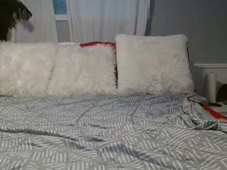 realdiamonddoll's CamSoda show and profile