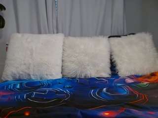 Live webcam model realdiamonddoll on Soda Cams