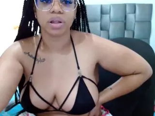 keylli's Live Sex Cam Show