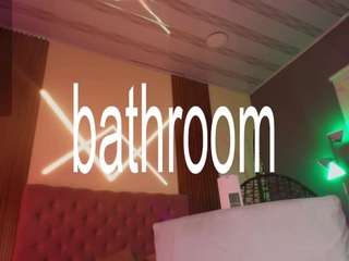 rihanarose Live Webcam on CamSoda