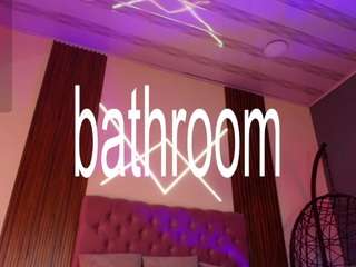 rihanarose Live Webcam on CamSoda