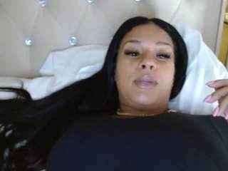 mulattomamii Live Webcam on CamSoda