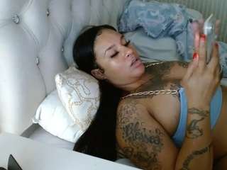 mulattomamii Live Webcam on CamSoda