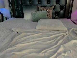 Live webcam model mandykay on Soda Cams