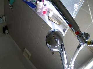 voyeurcam-charleys-bathroom