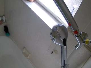 voyeurcam-charleys-bathroom