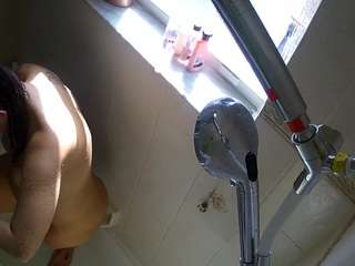 voyeurcam charleys bathroom