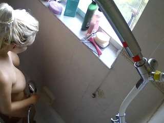 voyeurcam-charleys-bathroom
