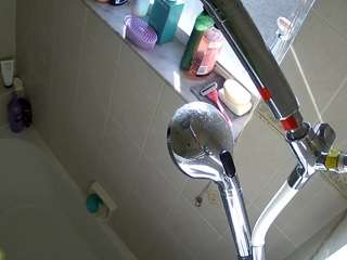 voyeurcam-charleys-bathroom - Live Cam