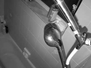 voyeurcam-charleys-bathroom