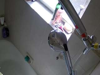 voyeurcam-charleys-bathroom
