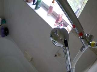 voyeurcam-charleys-bathroom