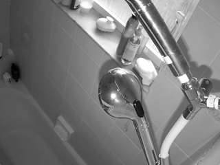 voyeurcam-charle... Live Webcam on CamSoda