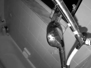 voyeurcam-charleys-bathroom