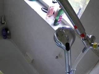 voyeurcam-charleys-bathroom