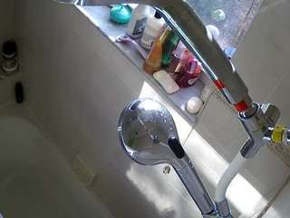 voyeurcam-charleys-bathroom camsoda