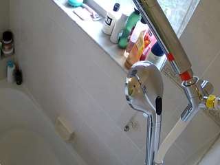voyeurcam-charleys-bathroom camsoda