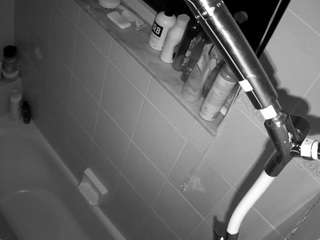 voyeurcam-charleys-bathroom