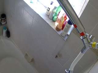 voyeurcam-charleys-bathroom camsoda