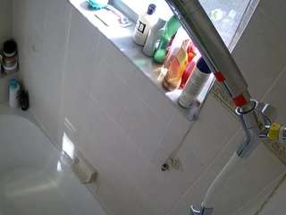 voyeurcam-charleys-bathroom camsoda