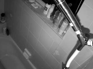 voyeurcam-charleys-bathroom camsoda