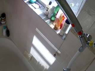 voyeurcam-charleys-bathroom camsoda