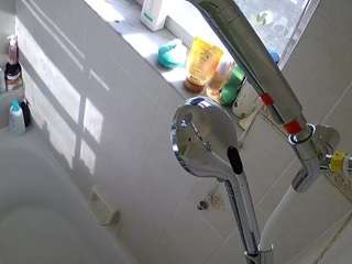 voyeurcam-charleys-bathroom