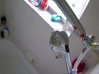 voyeurcam-charleys-bathroom