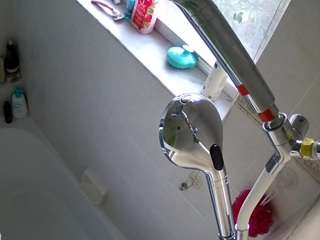 voyeurcam-charleys-bathroom