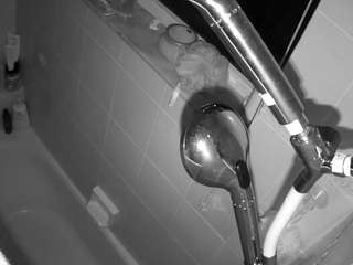 voyeurcam-charleys-bathroom