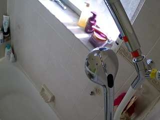 voyeurcam-charleys-bathroom