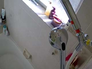 voyeurcam-charleys-bathroom