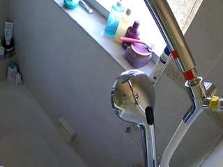 voyeurcam-charleys-bathroom