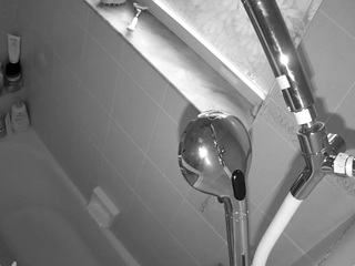 voyeurcam-charleys-bathroom