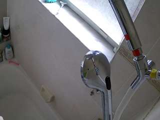 voyeurcam-charleys-bathroom