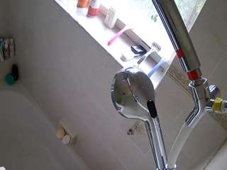 voyeurcam-charleys-bathroom