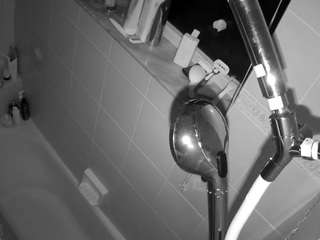 voyeurcam-charleys-bathroom