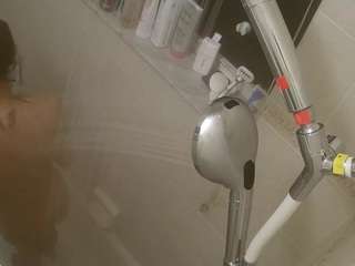 voyeurcam-charleys-bathroom