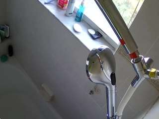 voyeurcam-charleys-bathroom