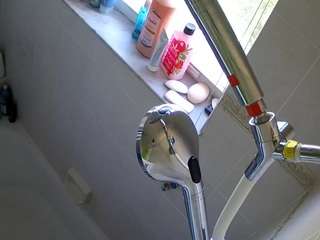 voyeurcam-charleys-bathroom webcam