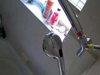 voyeurcam-charleys-bathroom