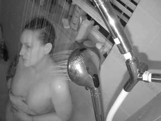 voyeurcam-charleys-bathroom