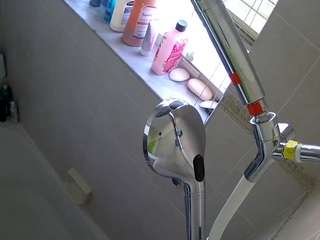 le modèle voyeurcam-charleys-bathroom est en webcam porno dans un show sur le site camsoda, il possède les tags suivants: flashing,hidden,hidden cam,no drinking,no smoking,pov,sexwebcam,voyeur,hd,shower