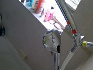 voyeurcam-charleys-bathroom webcam