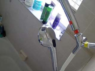 voyeurcam-charleys-bathroom