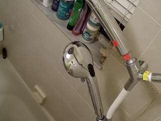 voyeurcam-charleys-bathroom