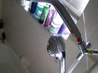 voyeurcam-charleys-bathroom