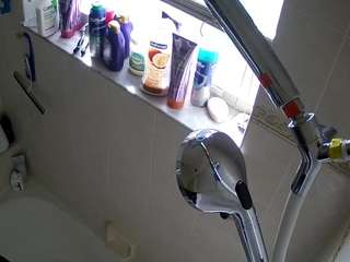 voyeurcam-charleys-bathroom