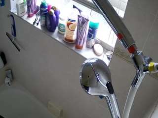 voyeurcam-charleys-bathroom